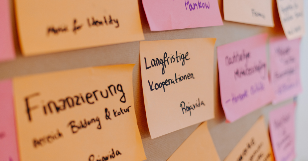 Bilder große Seminar-Boxen Akademie Website 1000x523 SFM